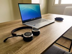 headphones 300x225 - AI And Video Conferencing - The Future of Video Conferences